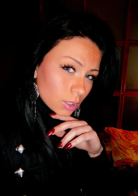 Дина из Соли-Илецк, ищу на сайте знакомства на одну ночь