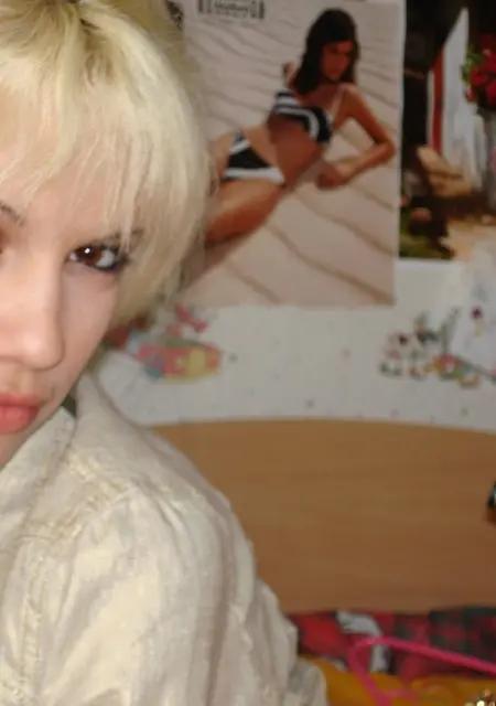 Я Карина, 21, из Ессентуков, ищу знакомство для дружбы