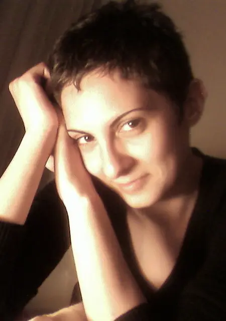 Марина из Комарихинского, мне 24, познакомлюсь для общения