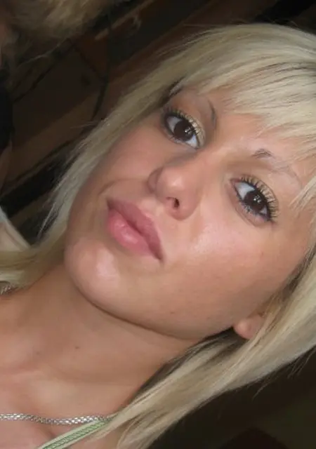 Я Аврора, 24, из Ильинского, ищу знакомство для вирта