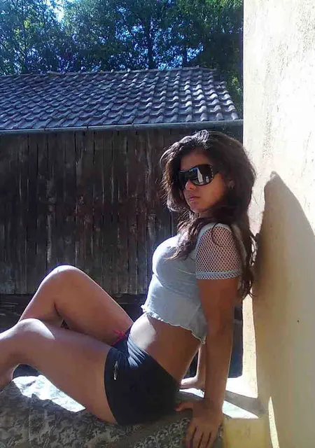 Яна из Аспа, мне 20, познакомлюсь для постоянных отношений