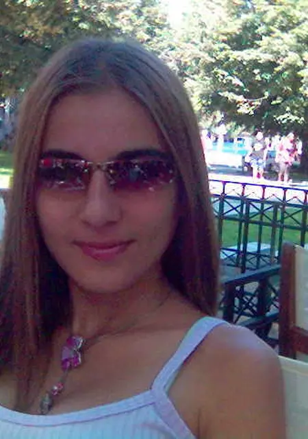 Я Вероника, 24, из Комягина, ищу знакомство для постоянных отношений