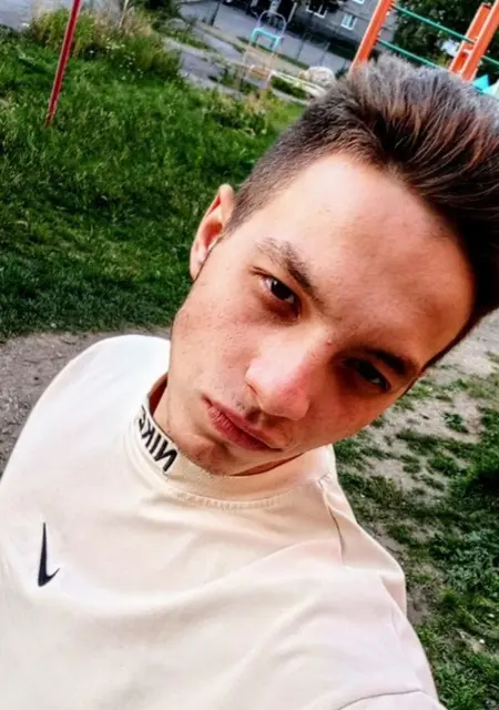 Павел из Нижнего Тагила, мне 22, познакомлюсь для открытые отношения