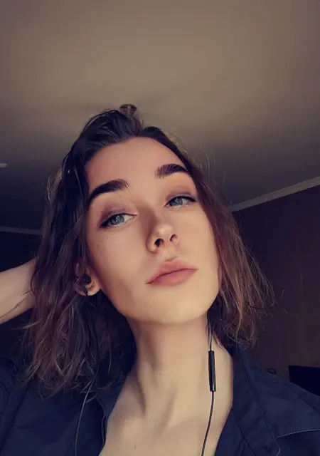 Настя из Москвы, мне 27, познакомлюсь для общения