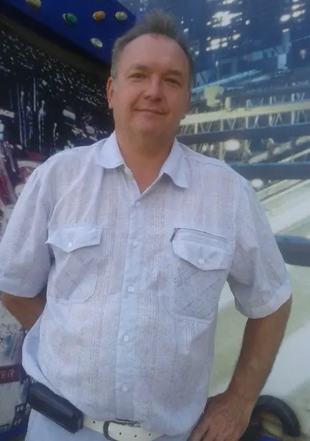 Я Олег, 59, из Липецка, ищу знакомство для приятного времяпровождения