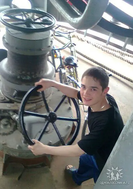 Я Рома, 37, из Балтийска, ищу знакомства на одну ночь