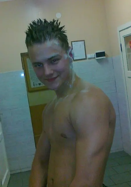 Я Artem, 35, знакомлюсь без обязательств в Соколе