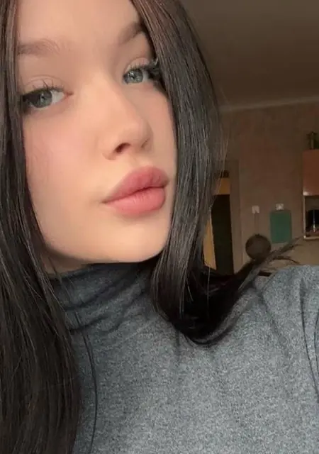 Ксения из Санкт-Петербурга, мне 20, познакомлюсь для вирта