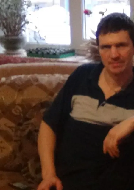 Я Костя, 51, из Архангельска, ищу знакомство для постоянных отношений