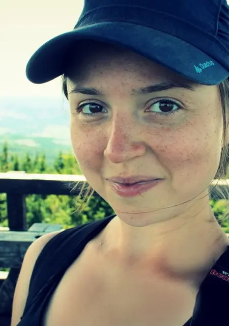 Я Инна, 24, из Невинномысска, ищу знакомство для общения