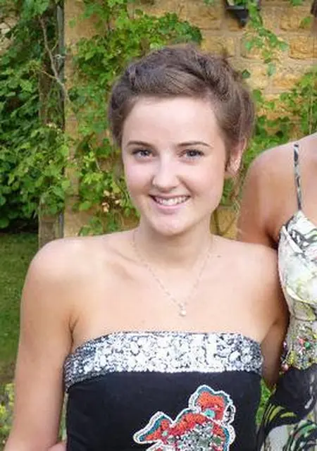 Полина из Отрадного, мне 22, познакомлюсь для постоянных отношений