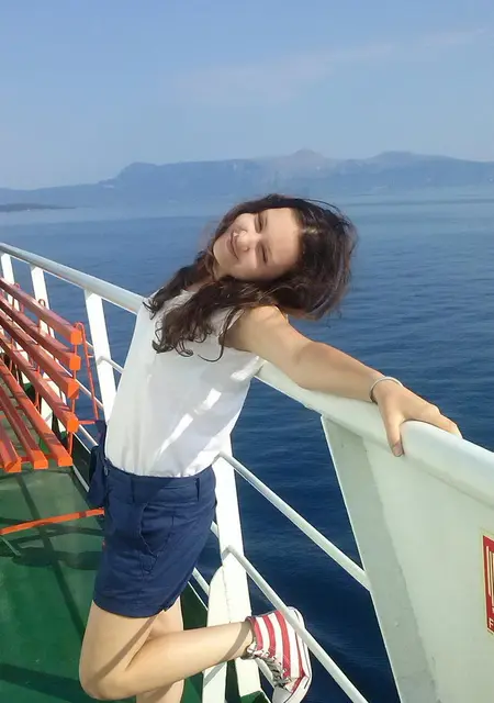 Полина из Махачкалы, мне 18, познакомлюсь для дружбы