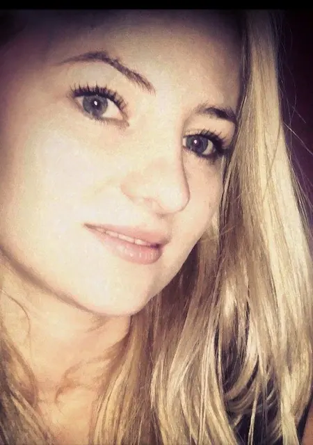 Лариса из Зимы, ищу на сайте знакомства без обязательств