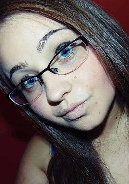 Я Анжела, 19, из Петровска-Забайкальского, ищу знакомство для постоянных отношений