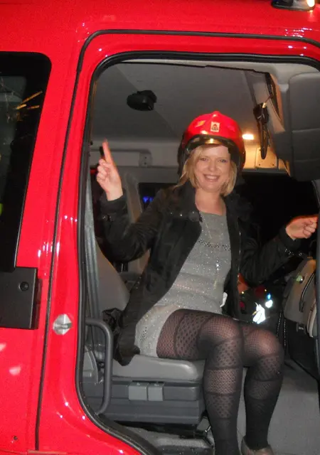 Инга из Углегорска, мне 25, познакомлюсь для постоянных отношений