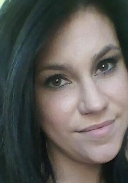 Я Карина, 19, из Севастополя, ищу знакомство для постоянных отношений