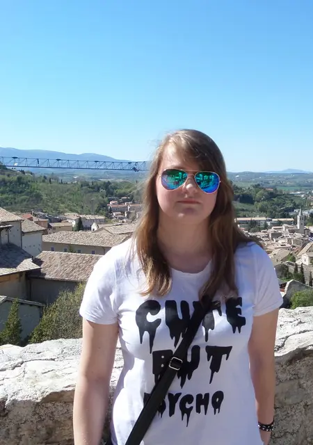 Виктория из Канска, мне 19, познакомлюсь для дружбы