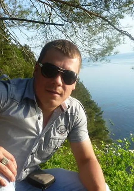 Oleg из Туапсе, мне 35, познакомлюсь на одну ночь