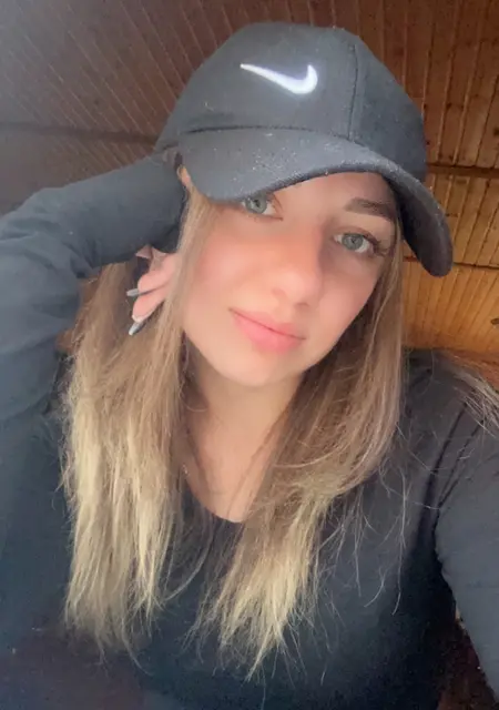 Алина из Волгограда, мне 31, познакомлюсь на одну ночь