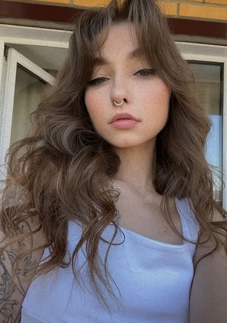 Я Александра, 28, знакомлюсь без обязательств в Красноярске
