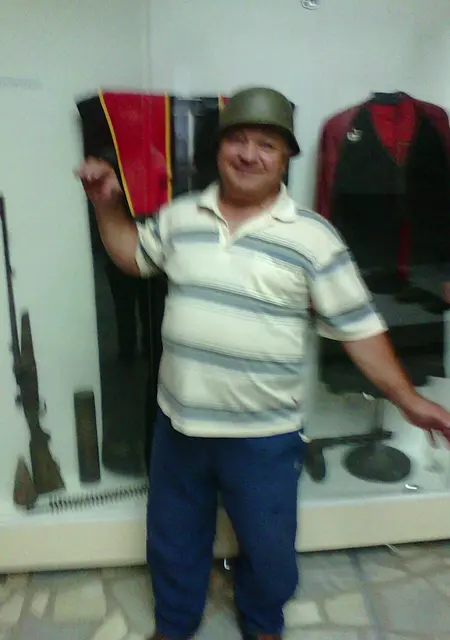 Я Матвей, 56, из Чехова, ищу знакомства без обязательств