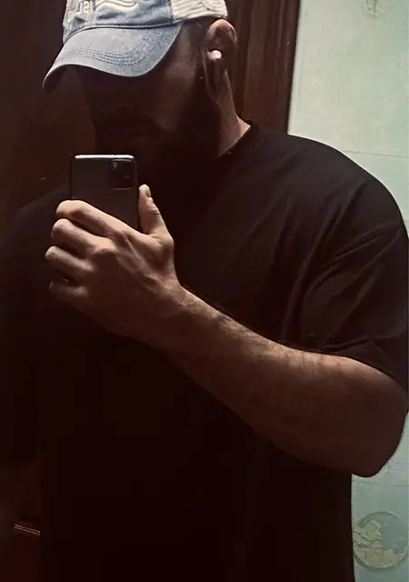 Я Roman, 31, знакомлюсь для открытые отношения в Челябинске