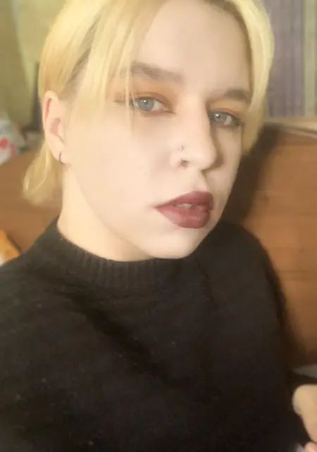 Екатерина из Волгограда, мне 22, познакомлюсь для общения