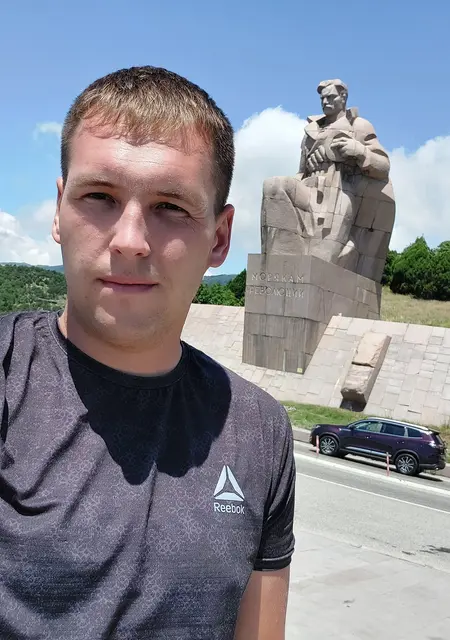 Я Максим, 30, из Новороссийска, ищу знакомство для дружбы