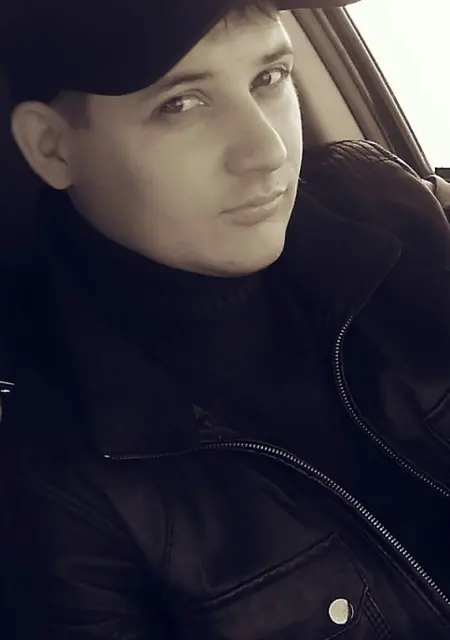 Я Владимир, 37, знакомлюсь для дружбы в Сызрани