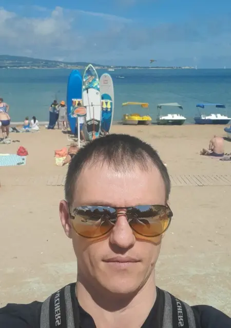 Я Макс, 31, из Светлогорска, ищу знакомство для вирта