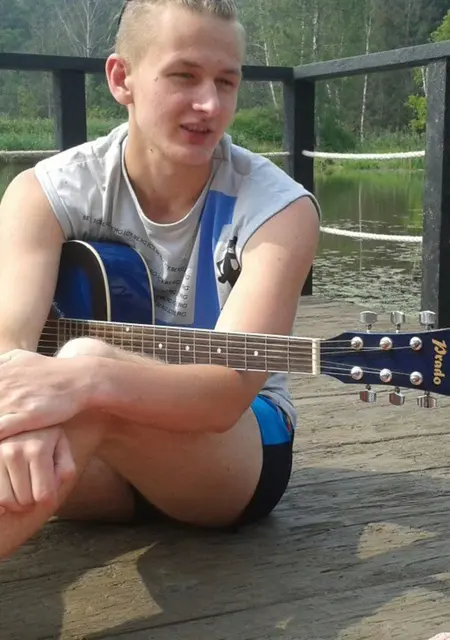 Я Дмитрий, 26, знакомлюсь без обязательств в Одинцово