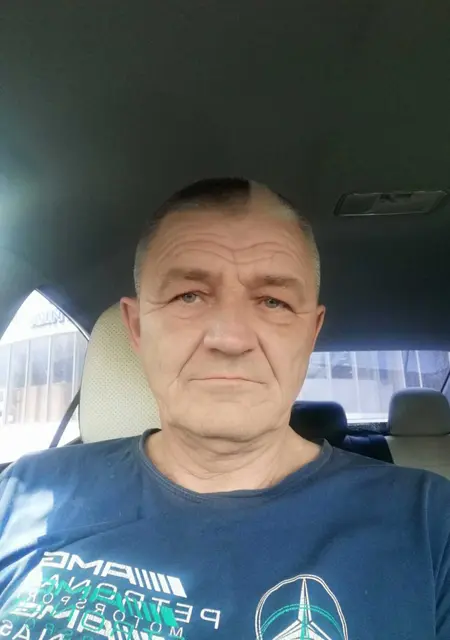 Андрей из Екатеринбурга, мне 60, познакомлюсь для постоянных отношений
