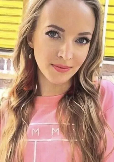 Я Ева, 35, из Москвы, ищу знакомство для совместных путешествий