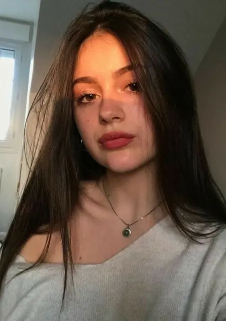 Я Аделина, 25, из Сочи, ищу знакомство для общения
