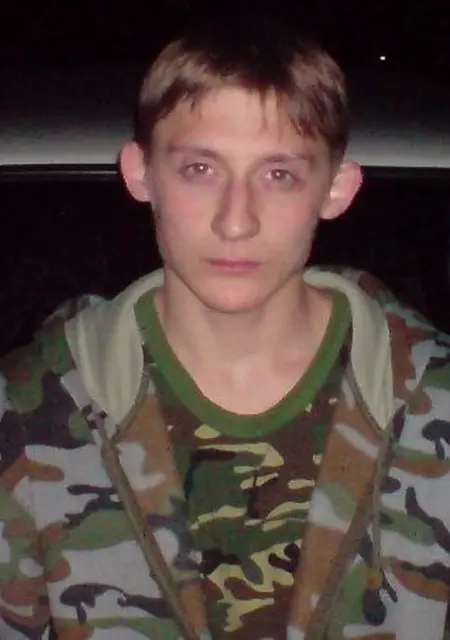 Я Сергей, 40, из Мариуполя, ищу знакомство для постоянных отношений