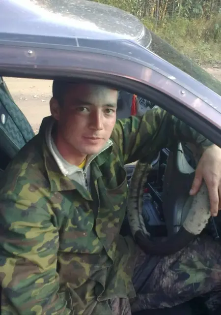 Я Viktor, 40, из Николаевска-на-Амуре, ищу знакомство для постоянных отношений