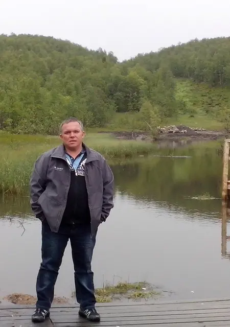 Я Алексей, 51, знакомлюсь без обязательств в Мурманске