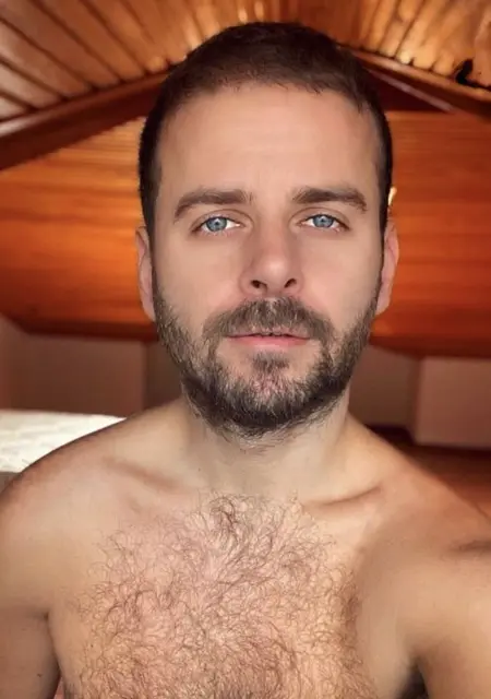 Serhan из Стамбула, мне 33, познакомлюсь