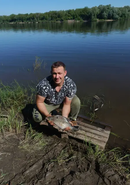 Я Сергей, 35, из Лыткарина, ищу знакомство для приятного времяпровождения