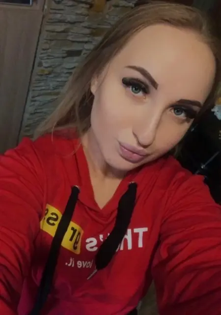 Ирина из Ульяновска, мне 27, познакомлюсь для общения