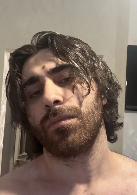 Ахмед из Москвы, ищу на сайте приятное времяпровождение