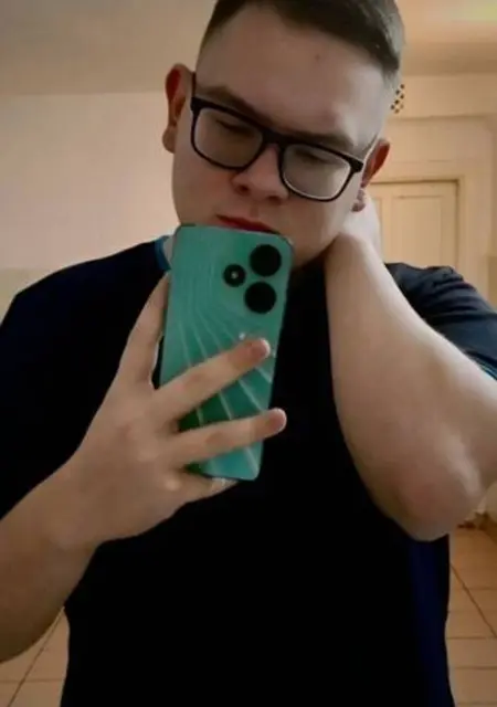 Дмитрий из Челябинска, ищу на сайте знакомства на одну ночь