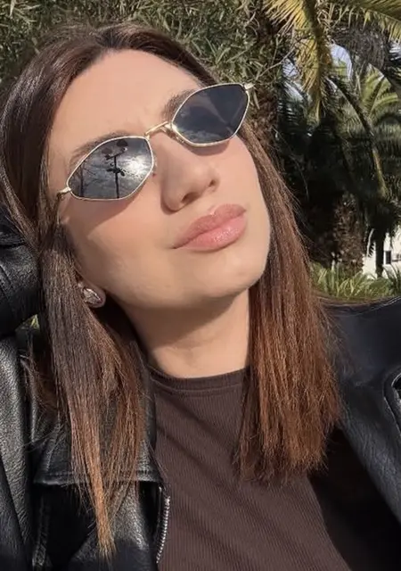 Я Вика, 30, из Кизляра, ищу знакомства без обязательств