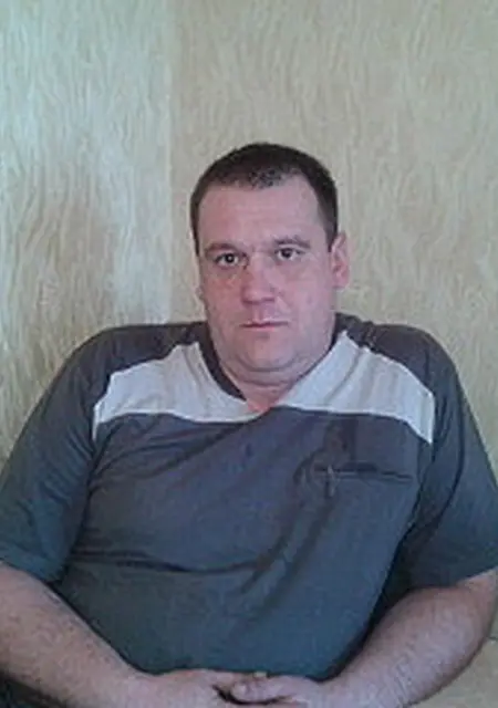 Я Дмитрий, 49, из Самары, ищу знакомство для постоянных отношений