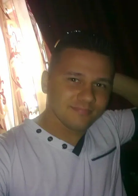 Andrey из Серова, мне 44, познакомлюсь на одну ночь