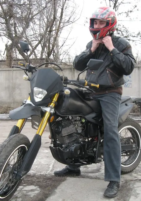 Я Алекс, 39, знакомлюсь без обязательств в Судже