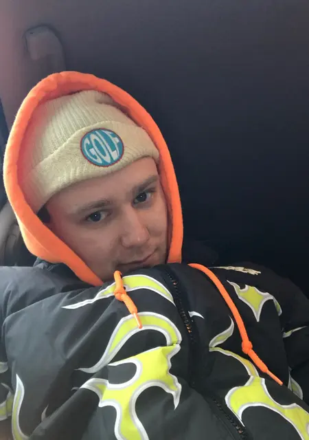 Александр из Зеленограда, ищу на сайте приятное времяпровождение