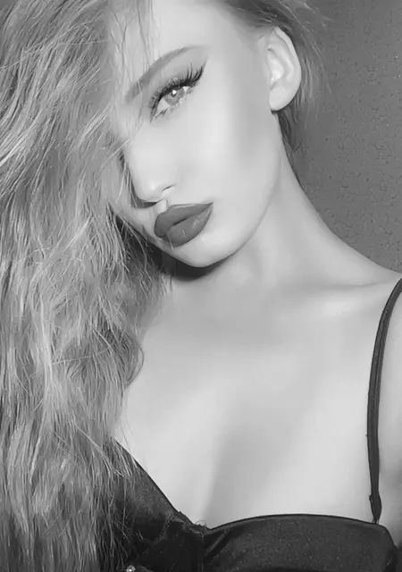 Я Лиана, 24, из Москвы, ищу знакомство для дружбы