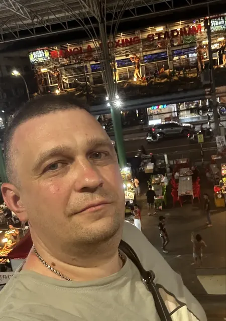 Алексей из Москвы, ищу на сайте знакомства на одну ночь