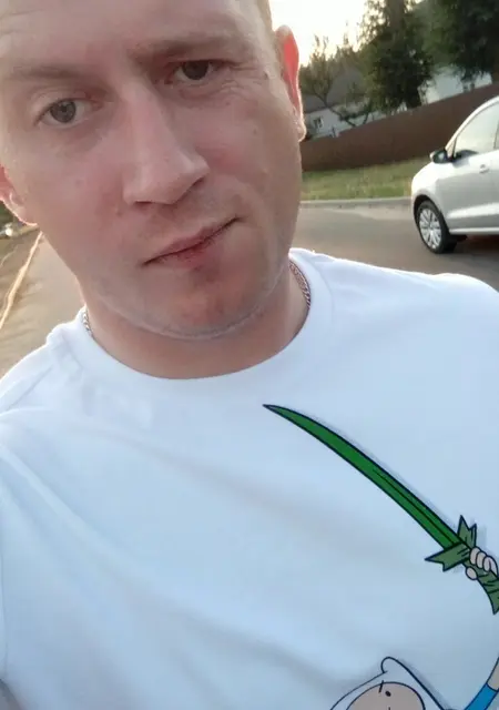 Я Максим, 35, знакомлюсь без обязательств в Бобруйске